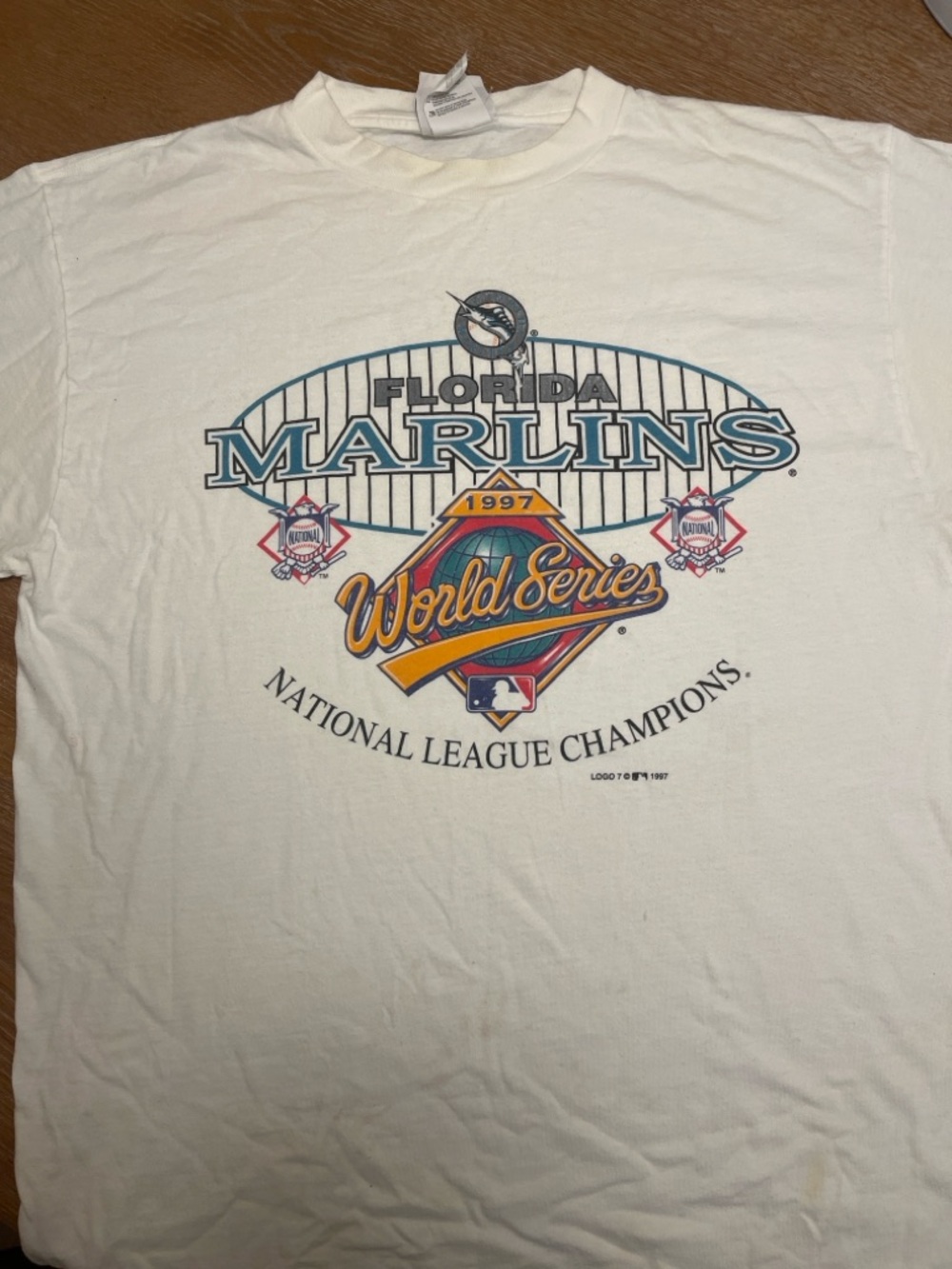 1997 World Series White‎ Team T-Shirt